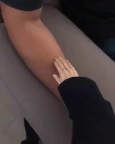 Look at that small hand....wait