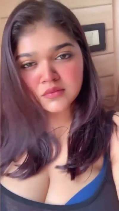 Busty babe