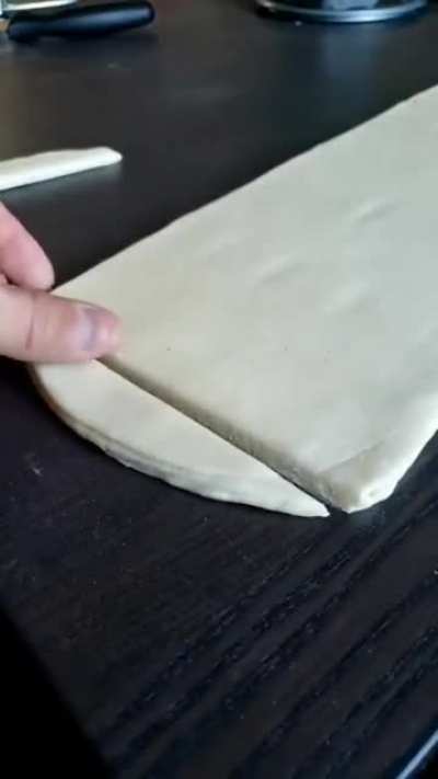 Croissant bread cube