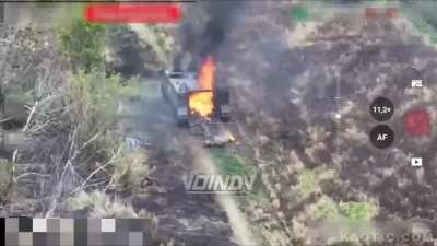 Ukrainian soldiers on fire (literally)