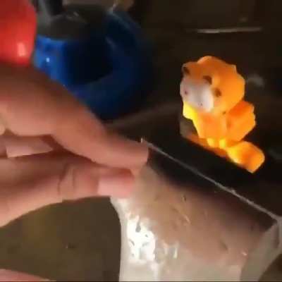 No se que subir as&iacute; que seleccione un video al azar de mi galeria