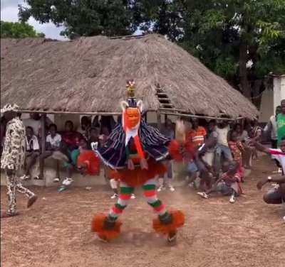 Zaouli - also informally called as "the most impossible dance in the world&rdquo; &ndash; is a traditional dance of the Guro people of central Ivory Coast. Dancer(always a male) practices several years to perfect the moves.