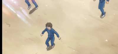 Senpai be running like a titan 🏃&zwj;♂️