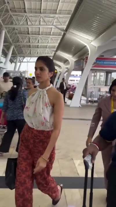 Em oogutunai ra babu