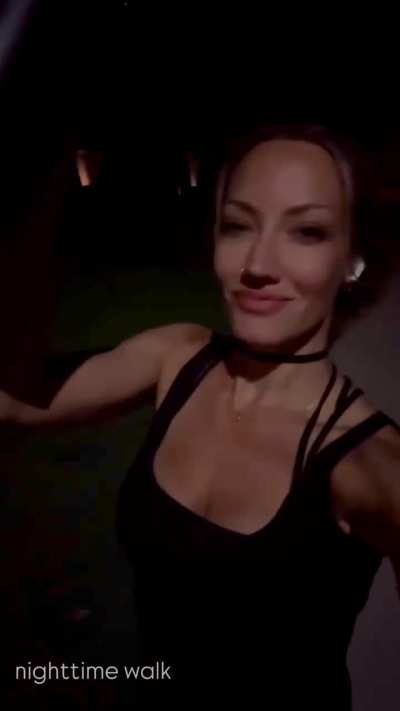 Nita Strauss