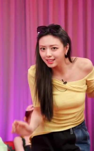 210226 Yuna