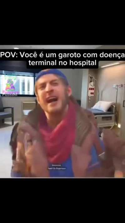 &Eacute; o superman 😁/😰
