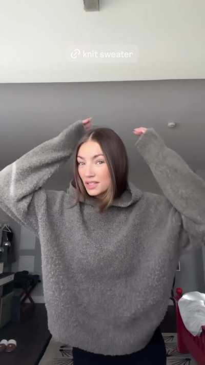 "Meet the RAERE sweater"