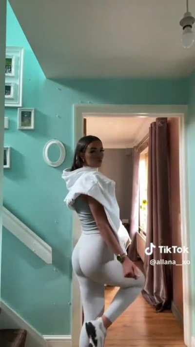 Perfect body 🥵