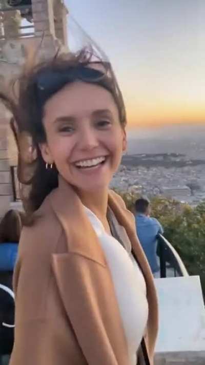 Nina Dobrev