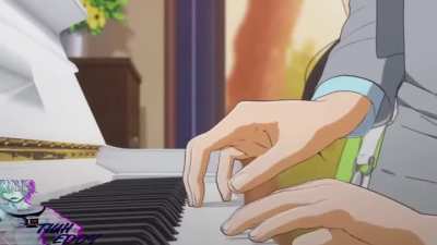 Piano com multi funções