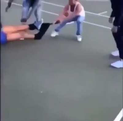 How DEO gone do the nigga that called Bruce soft for ending stream: