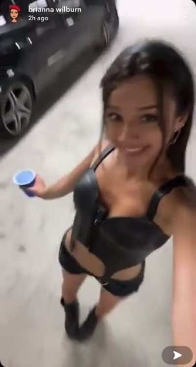 👀