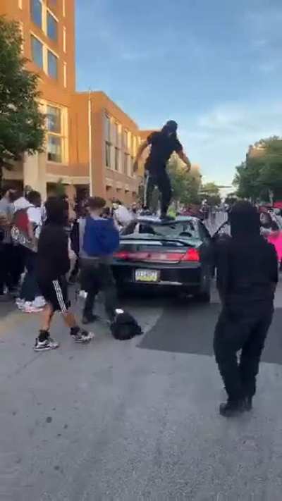 [Hall Of Fame] "She racist, she didn't beep her horn for Black Lives Matter so they trashed her shit!" &mdash; Random female driver caught up in an impromptu BLM/George Floyd march gets severely beaten &amp;amp; her car totaled by mostly peaceful liberal protestors