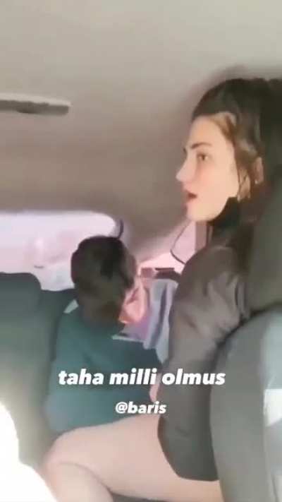 Beyler bi &ouml;nceki postu g&ouml;renler bilir. Bu sefer Tava b&uuml;k&uuml;c&uuml;n&uuml;n Am b&uuml;kme videosunun d&uuml;zg&uuml;n&uuml;n&uuml; buldum ama uzununu bulamadım demek ki yokmuş.