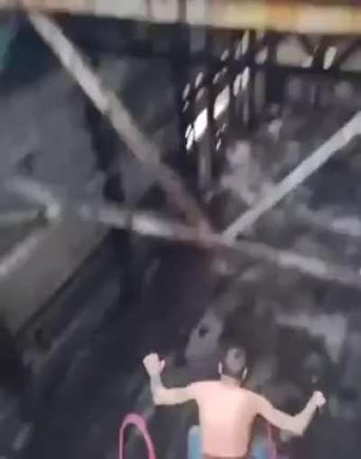 Bungee jumping