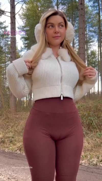 I&rsquo;ll take them off if you accompany me on a hike 