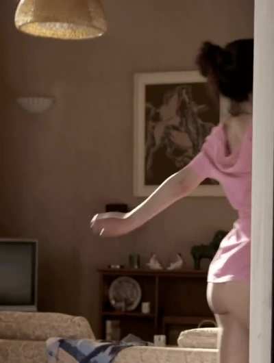 Nathalie Emmanuel teasing her ass
