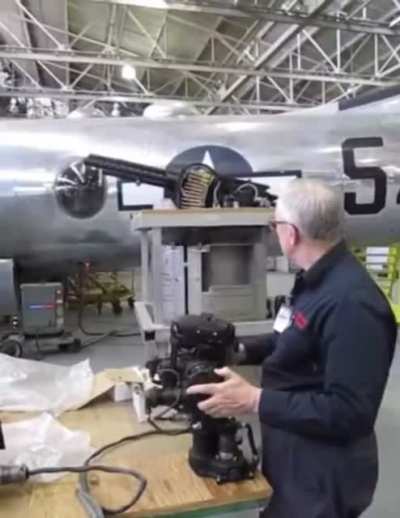 A B-29&rsquo;s remote control turret [Video]