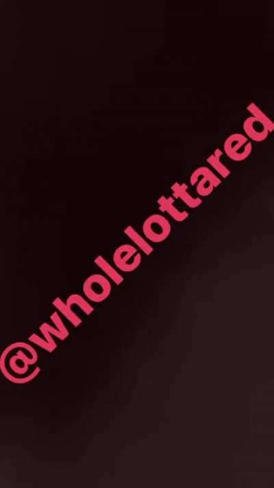 From @wholelottared&rsquo;s Story