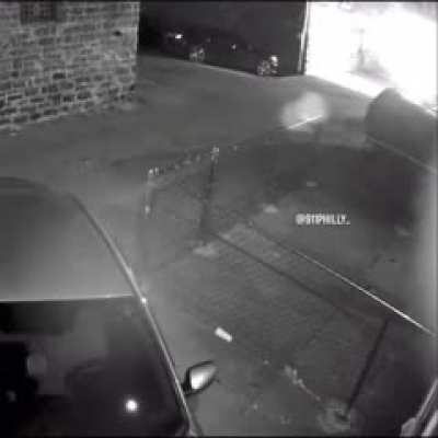 Man jumping out of a moving car during a police chase &amp;amp; walking away in plain sight.