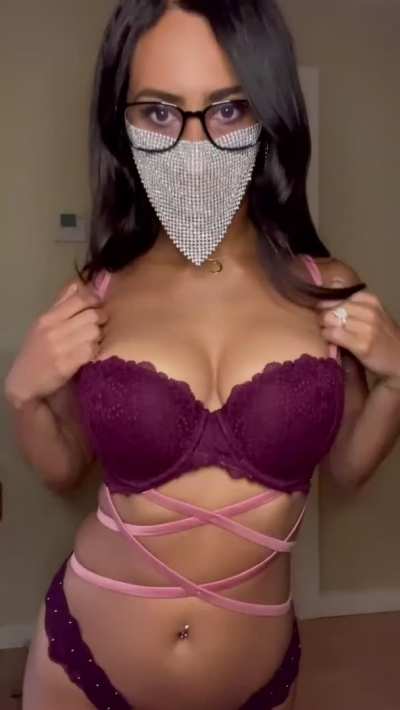 Arab boobies
