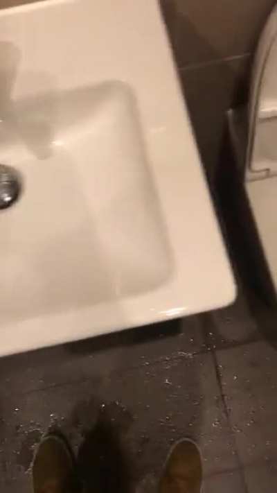 Just moved into a new flat and this happens...