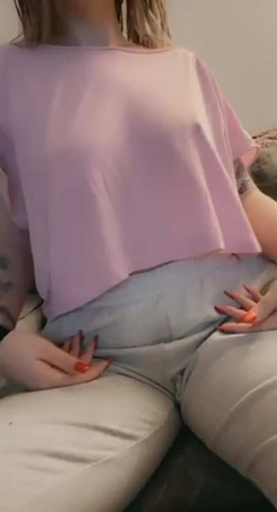 [f]irst post.. the perfect handful for u to grab