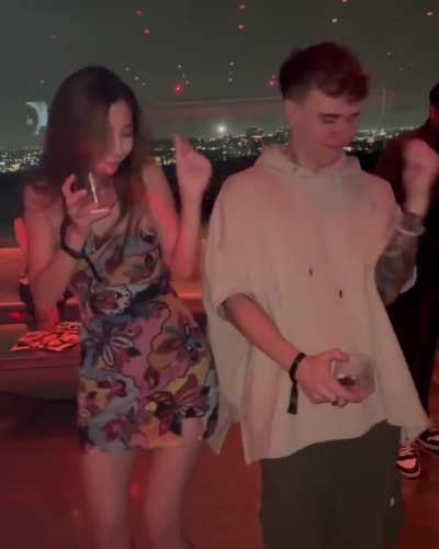 fuslie and a fan