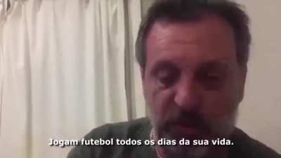 Esse v&iacute;deo nunca representou t&atilde;o bem os torcedores com times em m&aacute; fase (meu S&atilde;o Paulo a&iacute;)