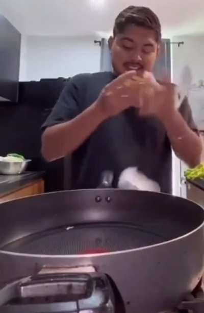 Bro does the Tom and Jerry scream…😂