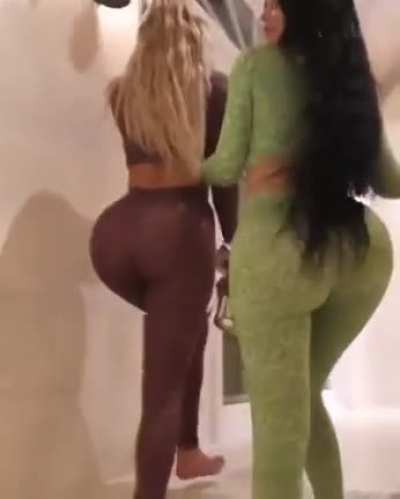Kylie Jenner and her friend just want dicks in their ass