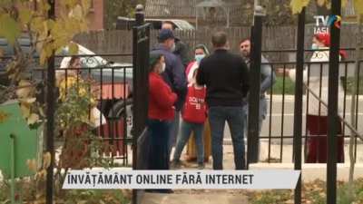&Icirc;nvățăm&acirc;ntul online fără internet