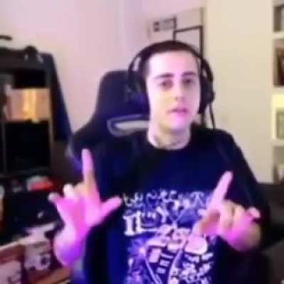 Yo despu&eacute;s de verle la p#ja a Town gameplays en twitter