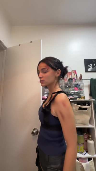 Inde dressed as Lara Croft | 10|26|2025