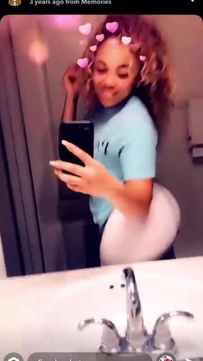 That thing PHAT 😋🍑