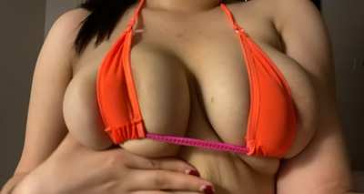 Microbikinis are the best bikinis ever 😛don’t u agree?