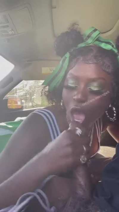 "Nut in this throat coach" 😩 Dropping her 15 Gb Throat Collection in Comments 👌🏾🔥