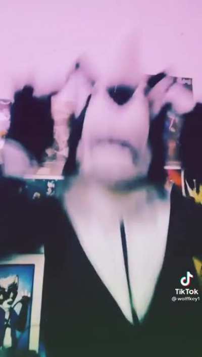 This is definitely tiktok cringe,