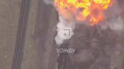 A Ukrainian T-64BV suffer a catastrophic explosion after being hit with a Lancet drone.