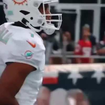 QB1 🐬 ☝