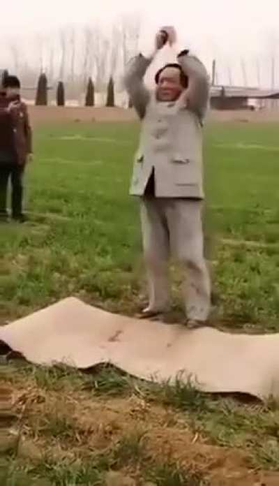 经典回顾之<wbr>腊肉磕头