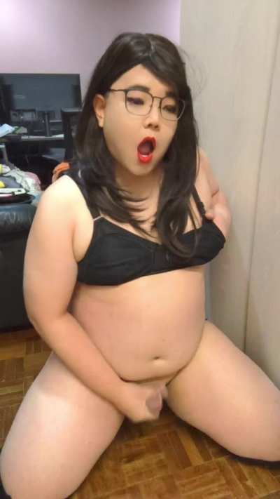 Cumming alone.