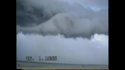 Anyone else remember Australia Day 1995? This was at Semaphore. No sound.