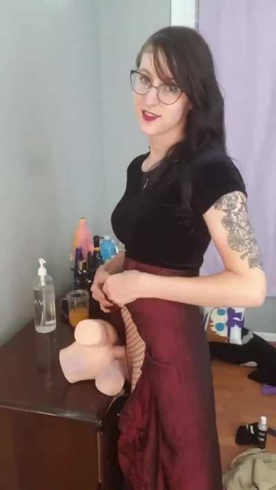 Let me stretch your holes out this much