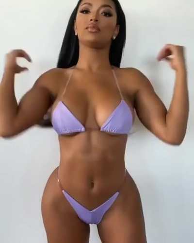 Ohpollyswim 😍