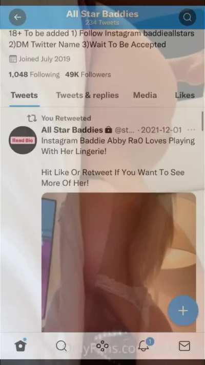 Instagram Baddie Abbi R@0 Loves Being Naked For You! Twitter:@star_baddies