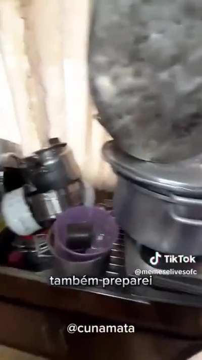 &eacute; panela ou pneu de caminh&atilde;o? hahaha