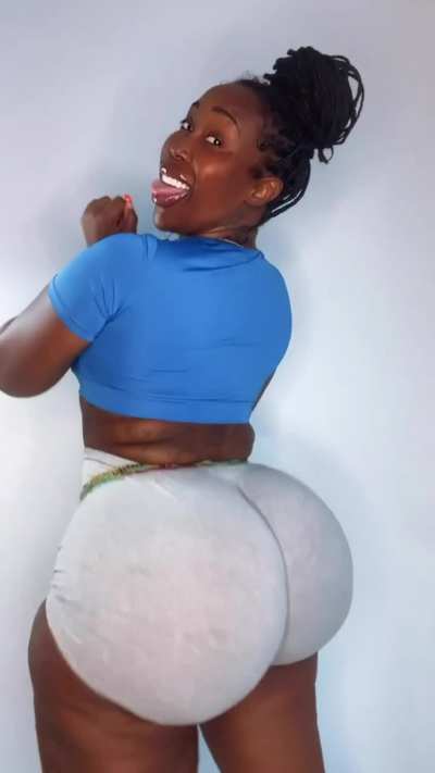 The Queen of Ass
