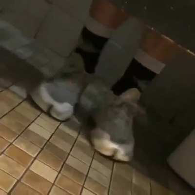 😐😐